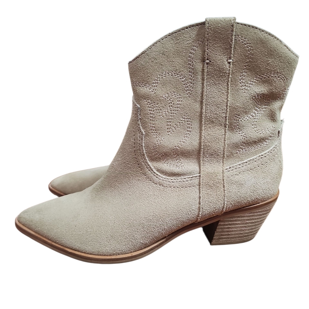 Dolce Vita Suede Western Ankle Boots Taupe Beige Side Zip